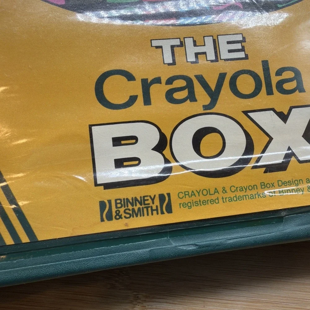 The Crayola Box Green Vintage Binney & Smith Case Crayons